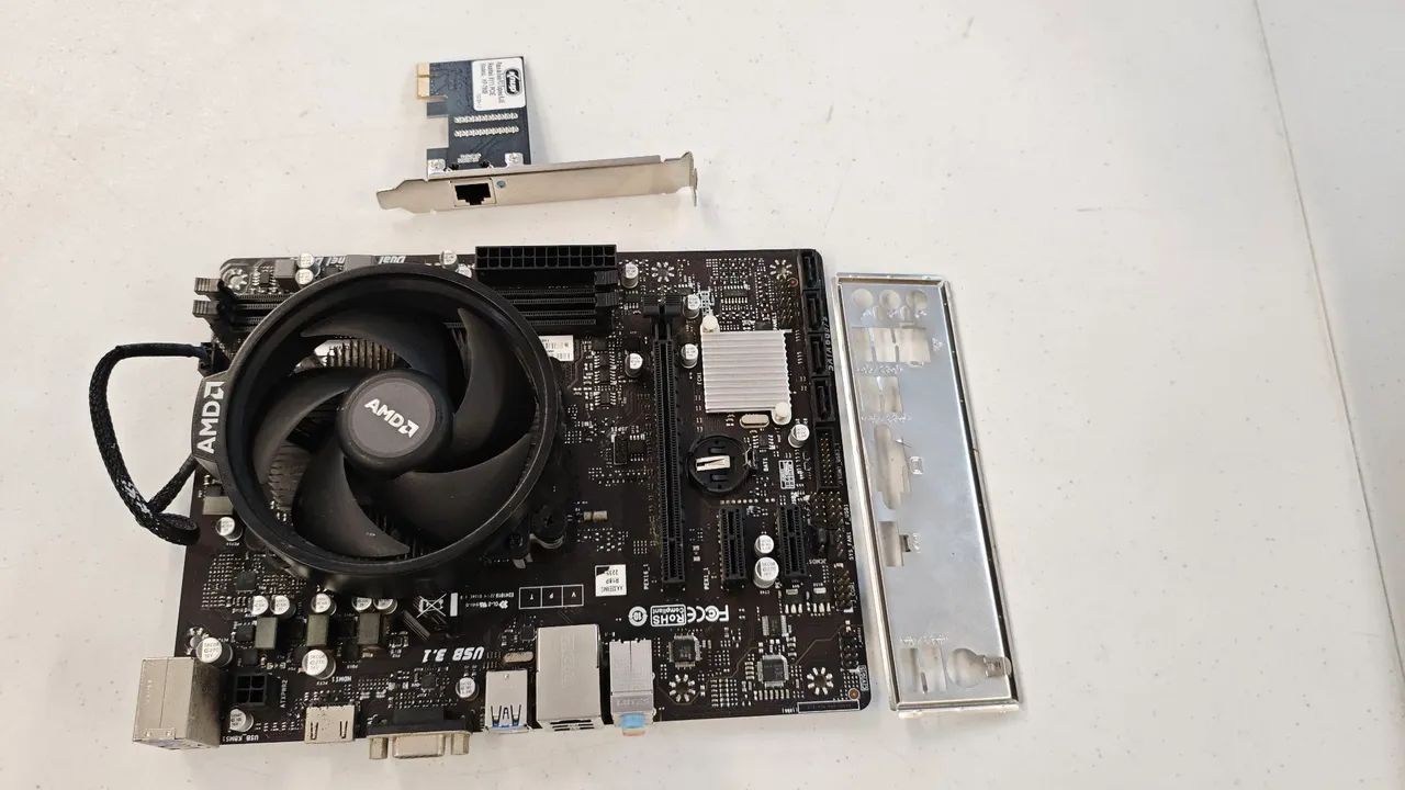 Placa mãe e processador ryzen 5