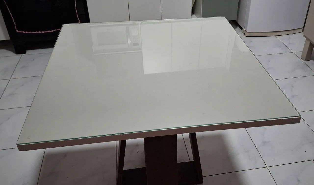 MESA DE 4 CADEIRAS  - Foto 2