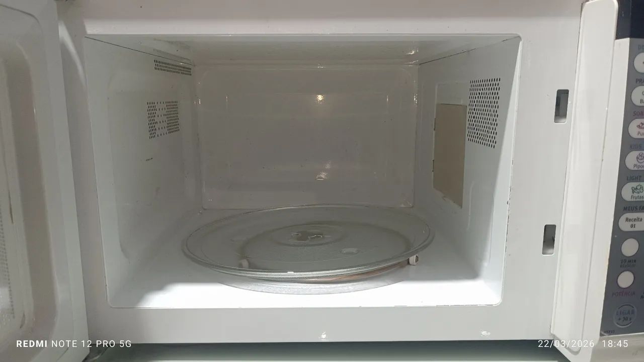,Vendo microondas Eletrolux 33 litros 