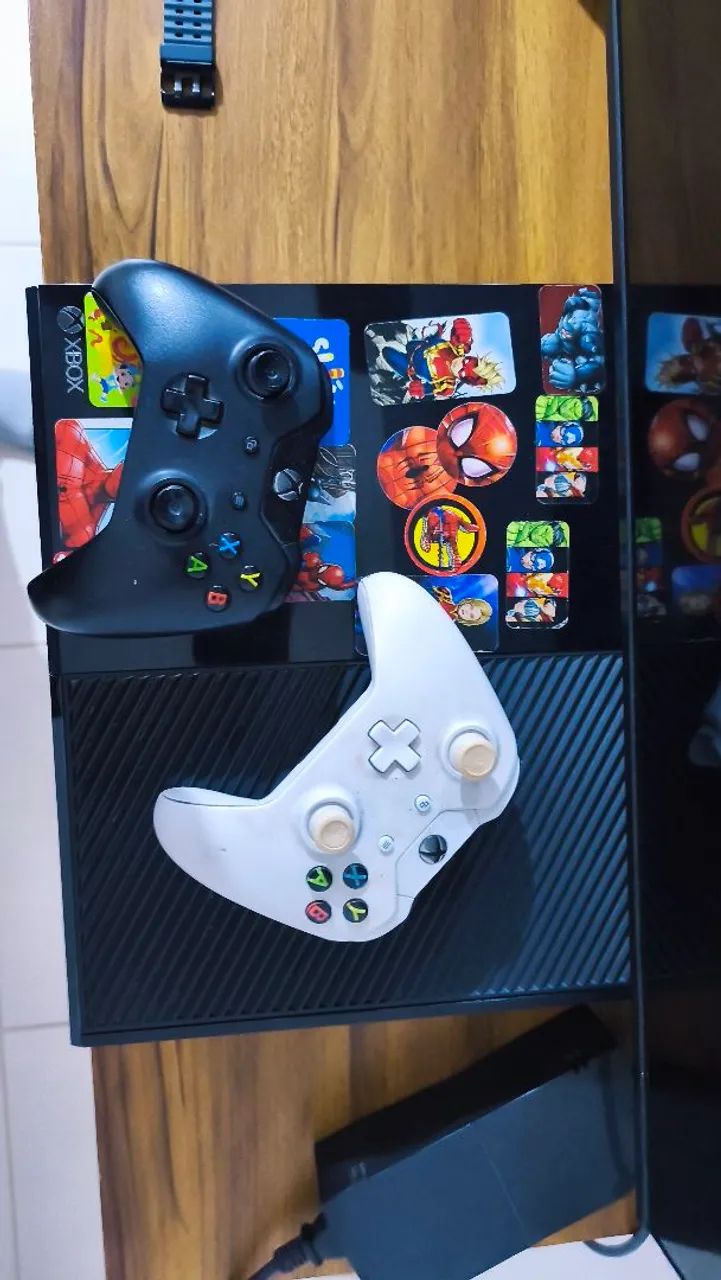 XBox One + 2 controles - Foto 3