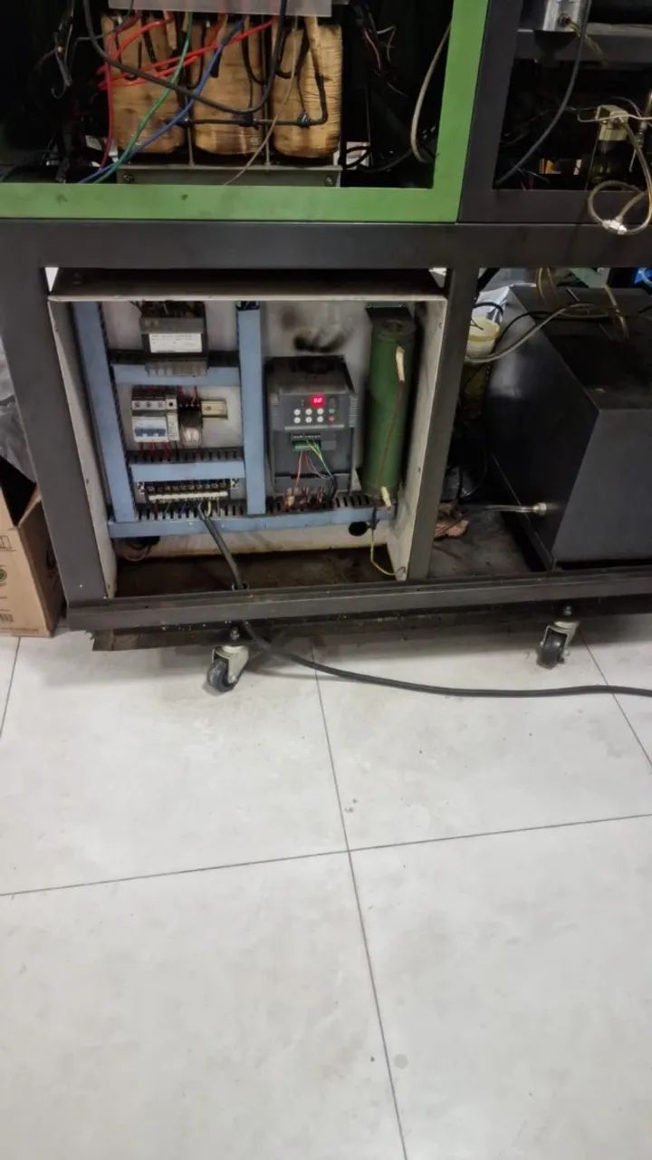 Bancada de teste de injetores a Diesel.( Commom-rail) - Foto 2