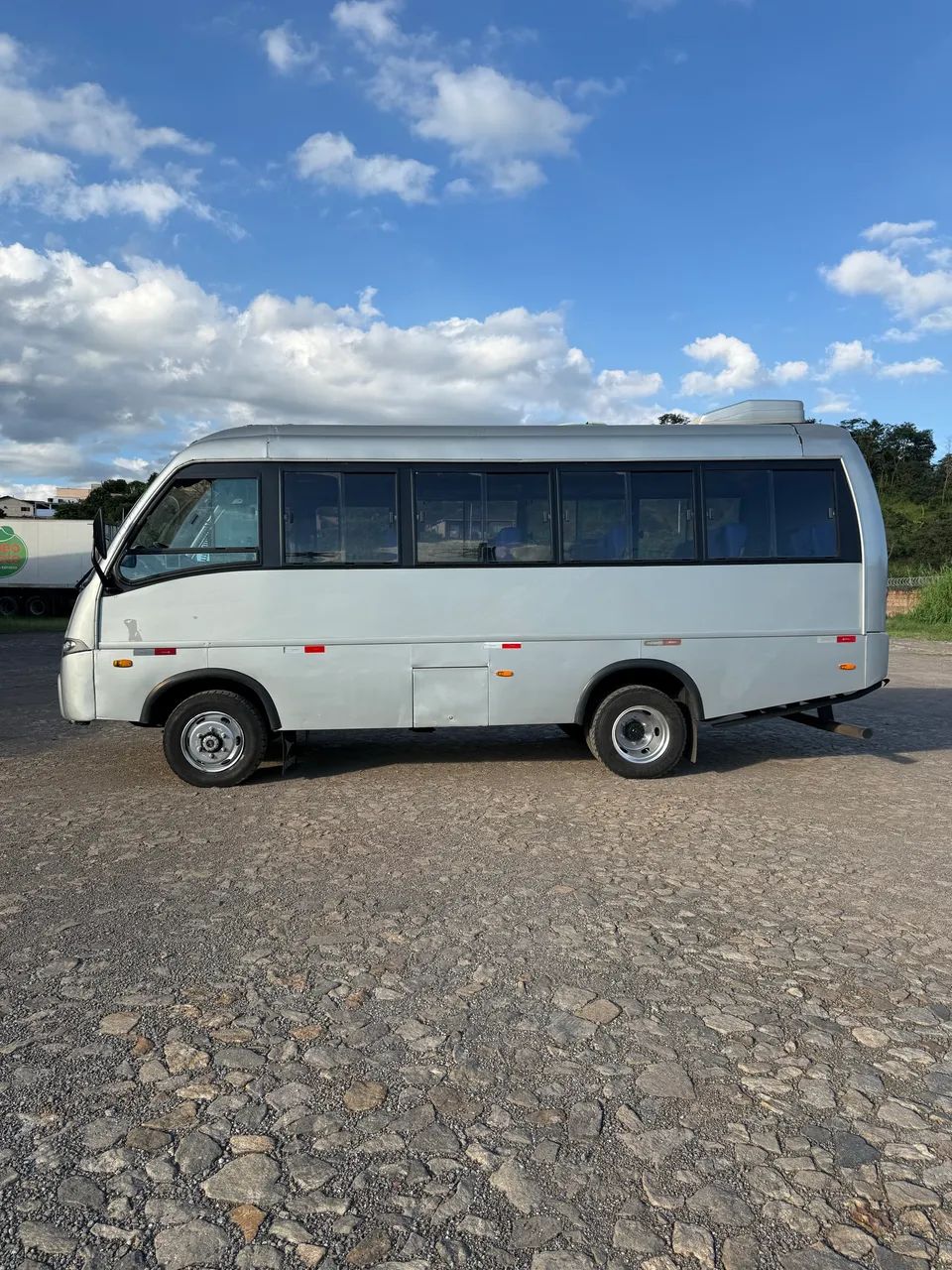 Micro Ônibus V8l Rodoviário(Com Ar) 2015/15 4x4 Funcionando - Foto 5