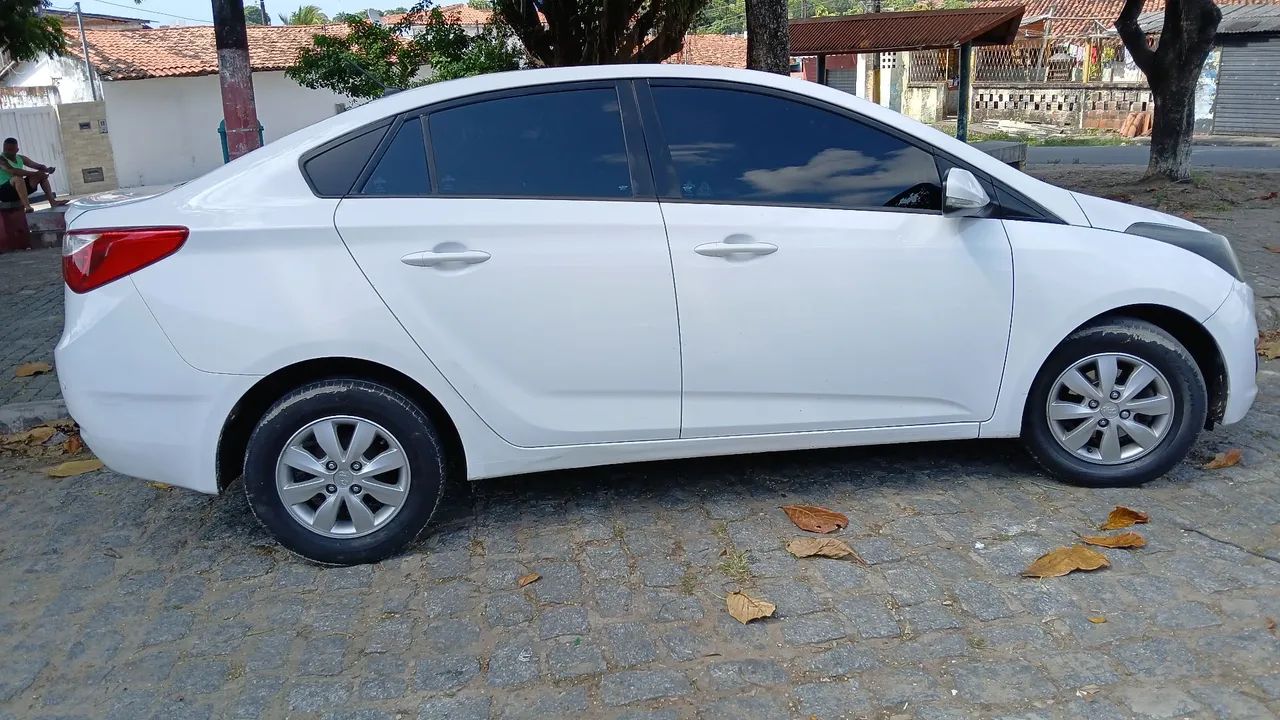 Hyundai Hb20S C.PLUS/C.STYLE1.0 FLEX 12V MEC. 4P 2015