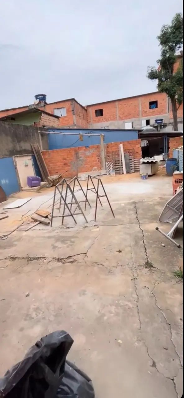Vende-se terreno com casa alugada.  - Foto 3