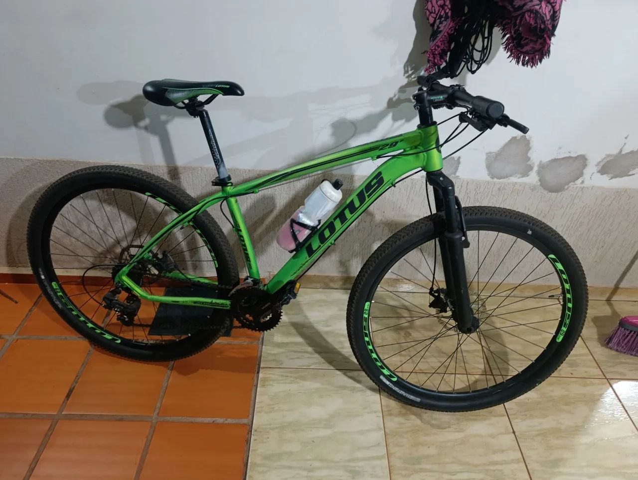 Bicicleta lótus aro 29 