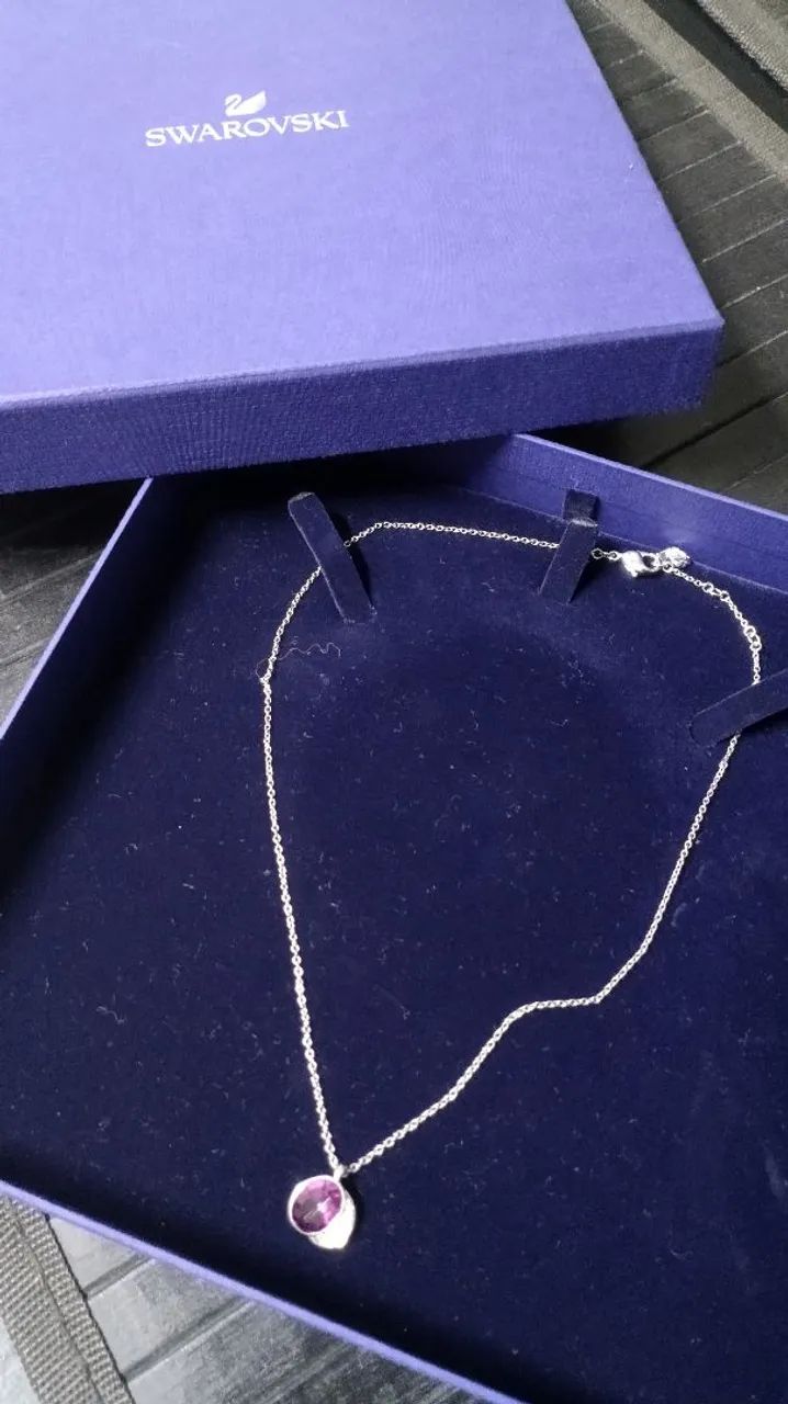 Colar Swarovski pendant necklace