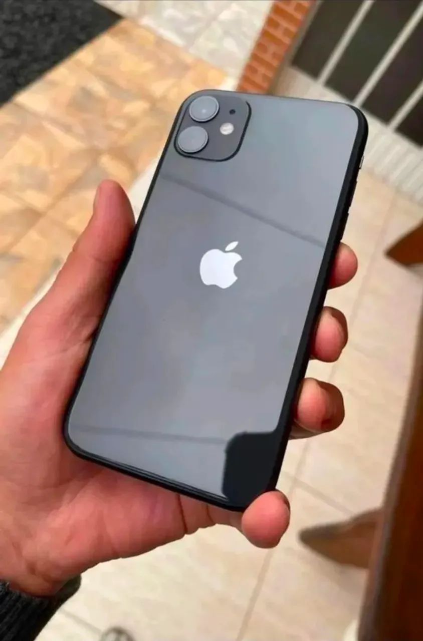 iPhone 11 128GB Preto - Impecável! - Foto 2