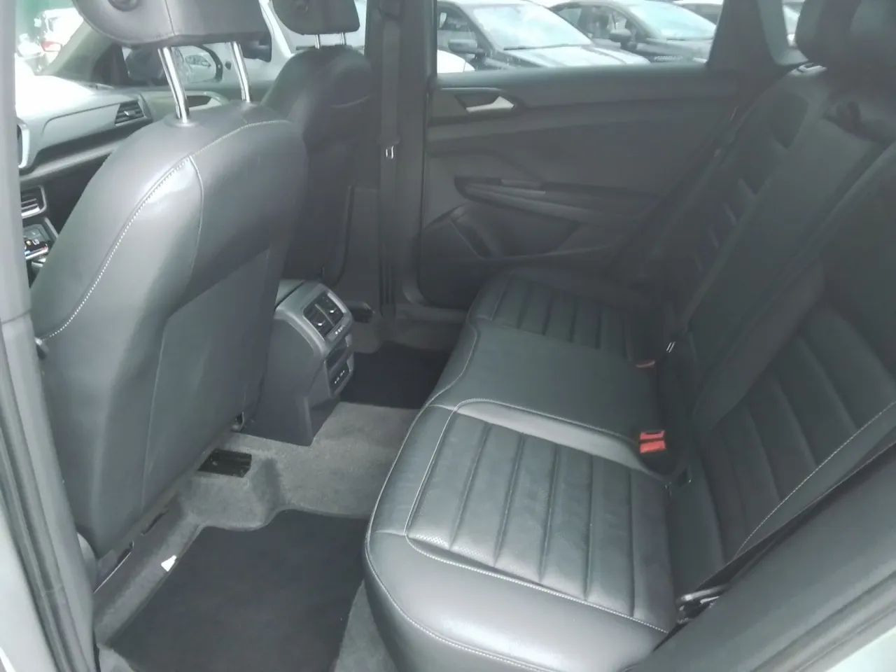 Volkswagen Taos Highline 1.4 250 TSI Flex Aut., foto 11 de 12