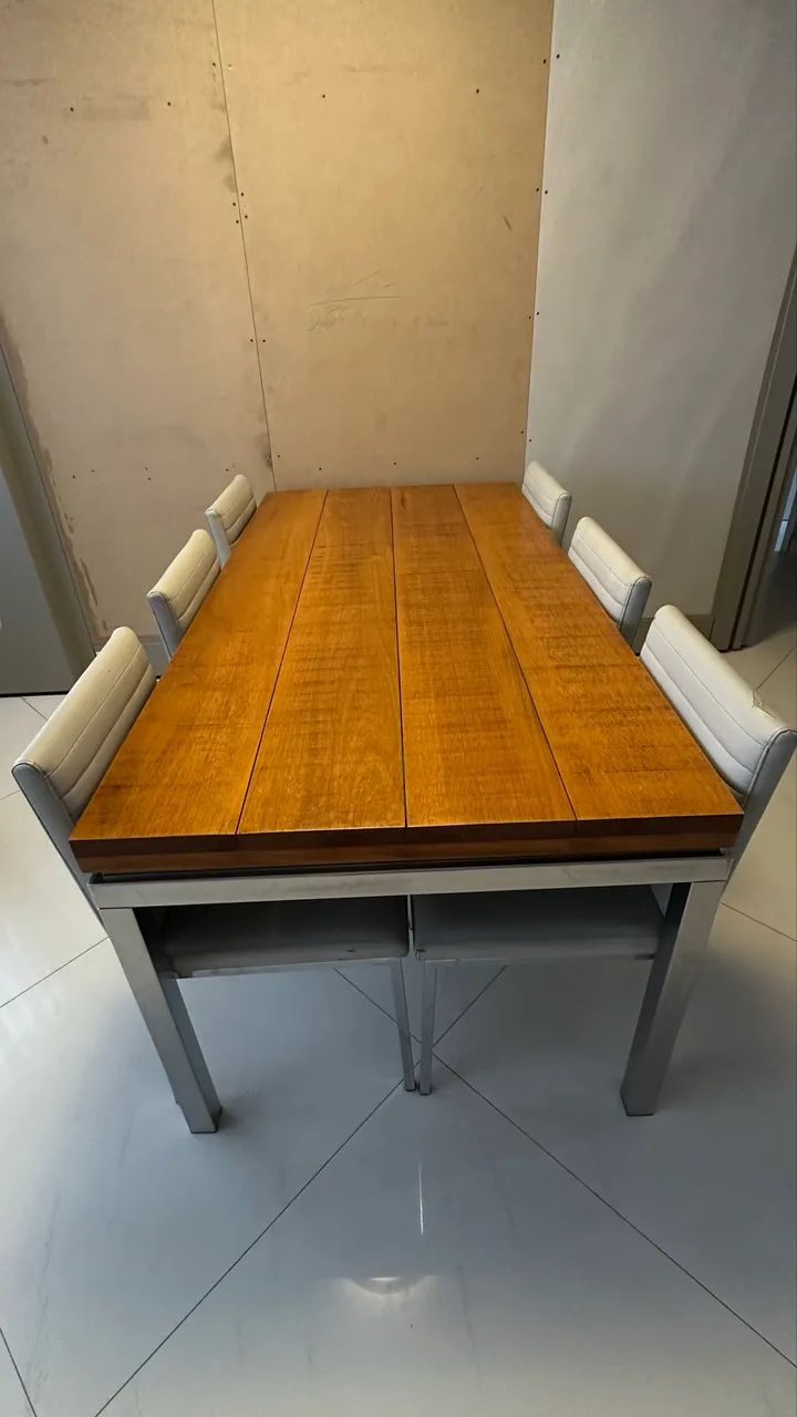 Mesa de Jantar Premium Industrial - Madeira Maciça e Base Cromada + 6 Cadeiras - Foto 3