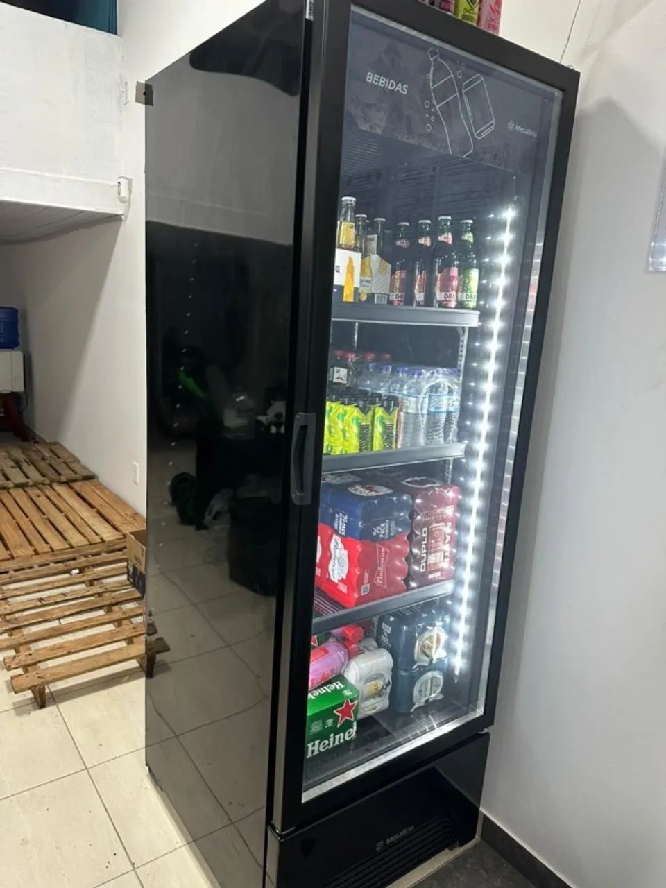 Refrigerador Expositor - 577L - VB52 Optima All Black - Metalfrio