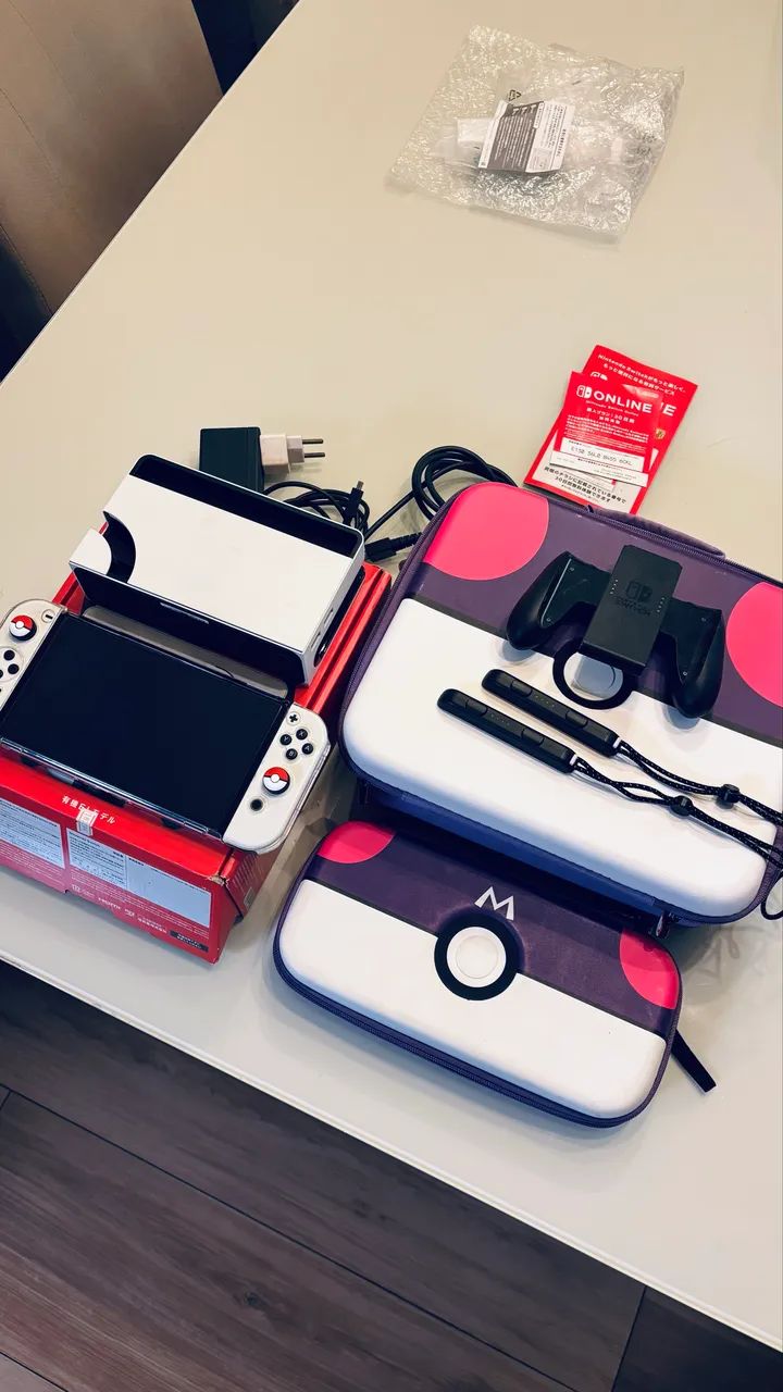 NINTENDO SWITCH OLED DESBLOQUEADO - POUCO USO!  - Foto 2