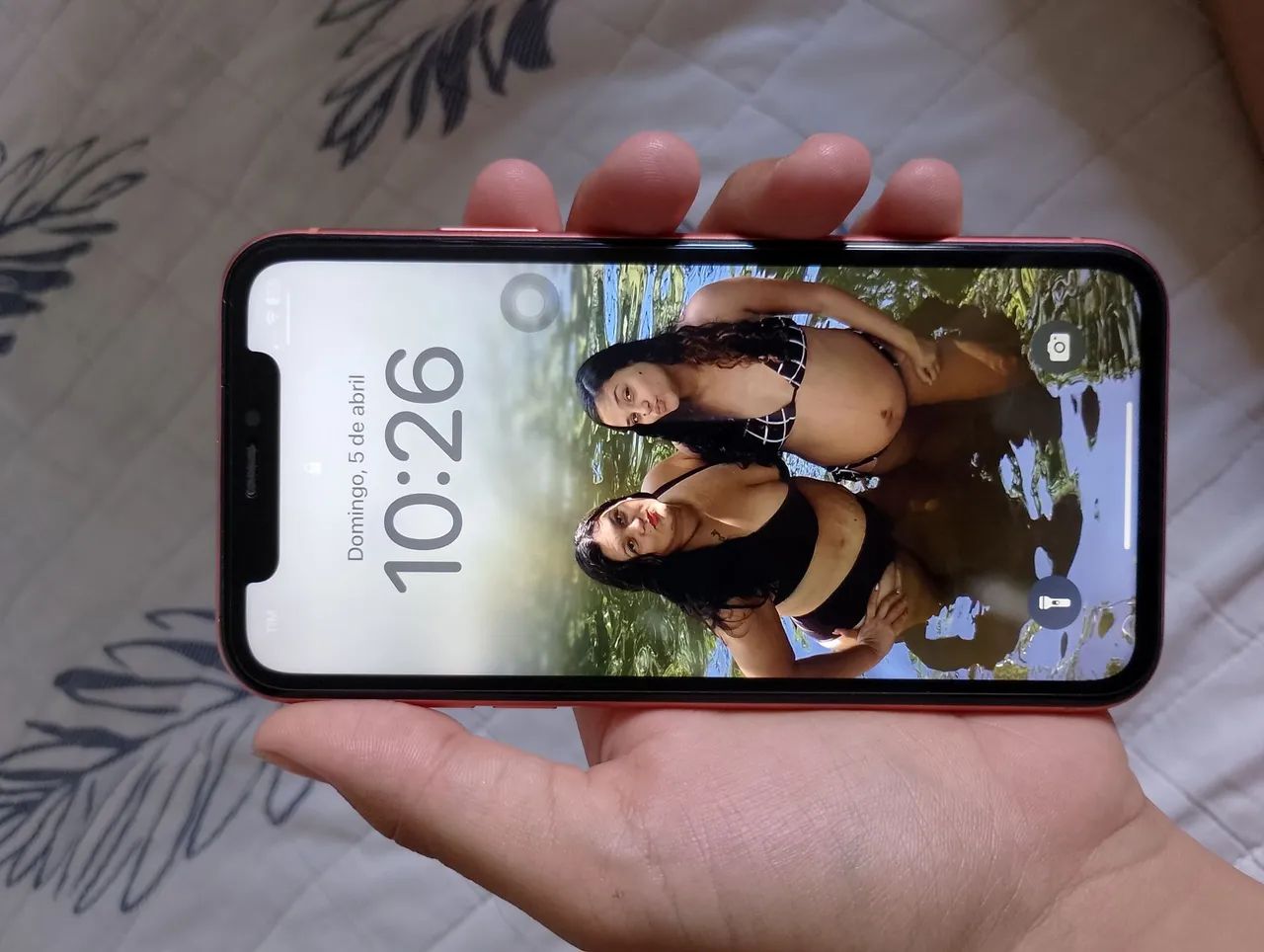 iPhone XR 420252155129384960