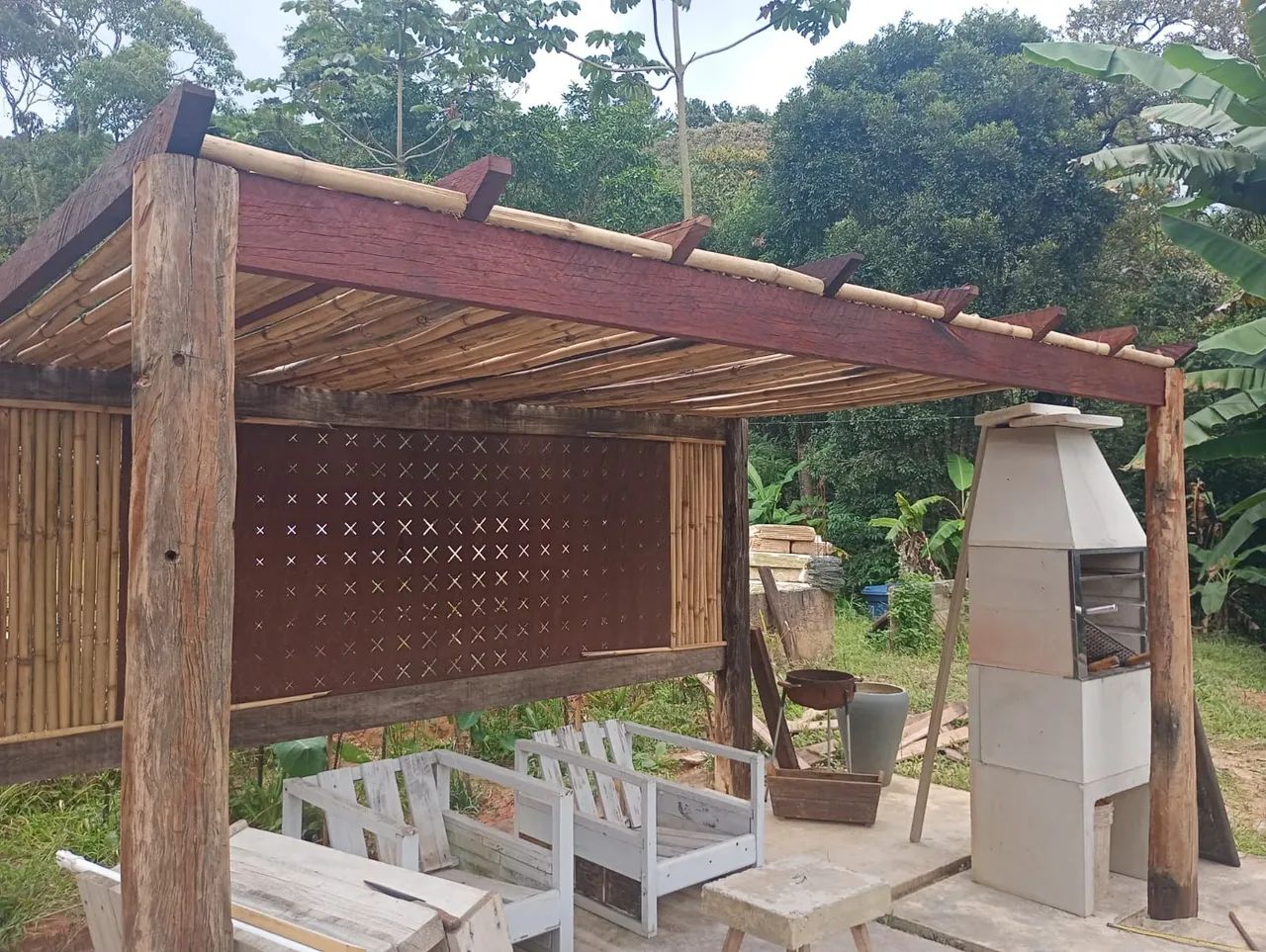  Pergolado em Madeira Maciça Rústico - Sob Medida para Seu Espaço! - Foto 3