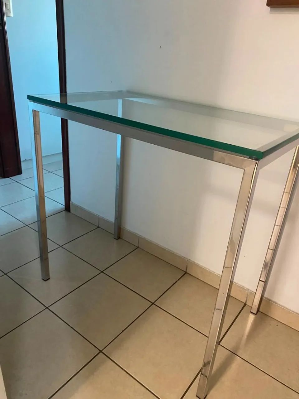 mesa de trabalho de inox com tampo de vidro - Foto 2