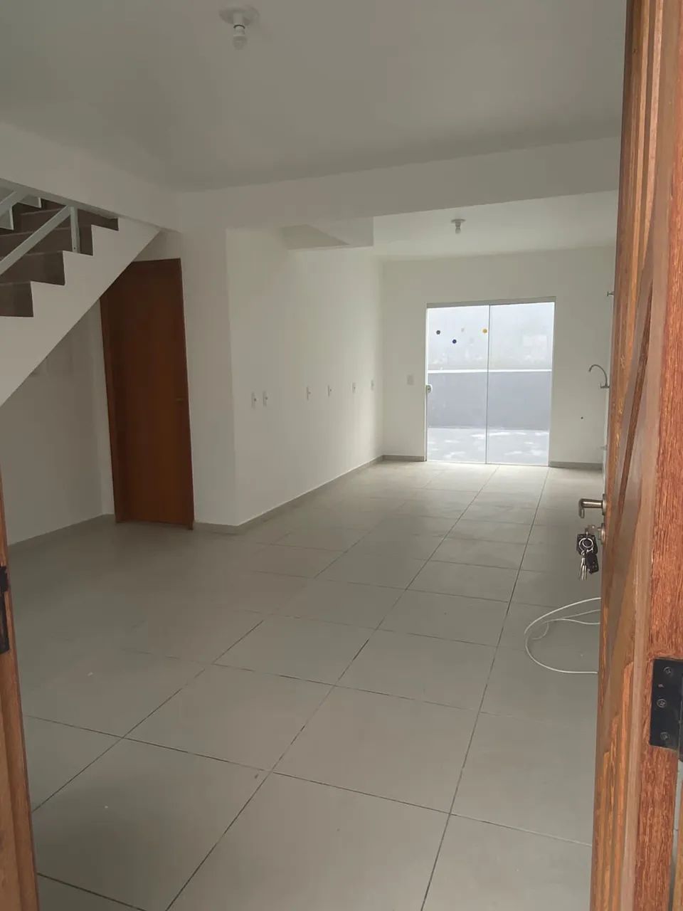 Alugo sobrado com dois quartos  - Foto 2