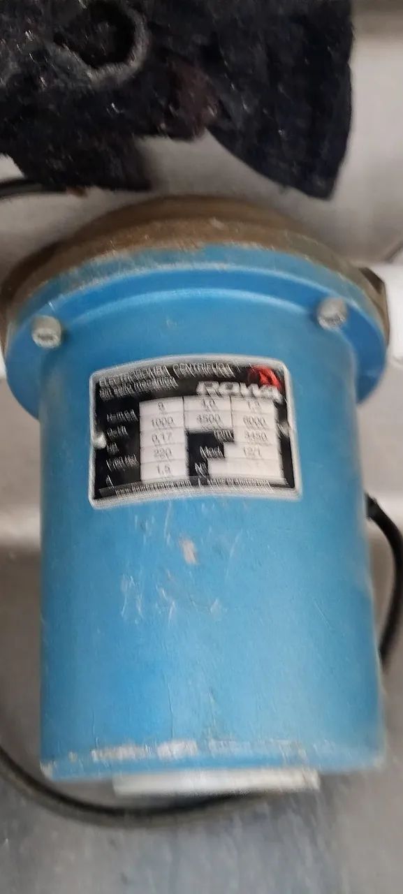 Bomba circuladora/recirculadora de água quente