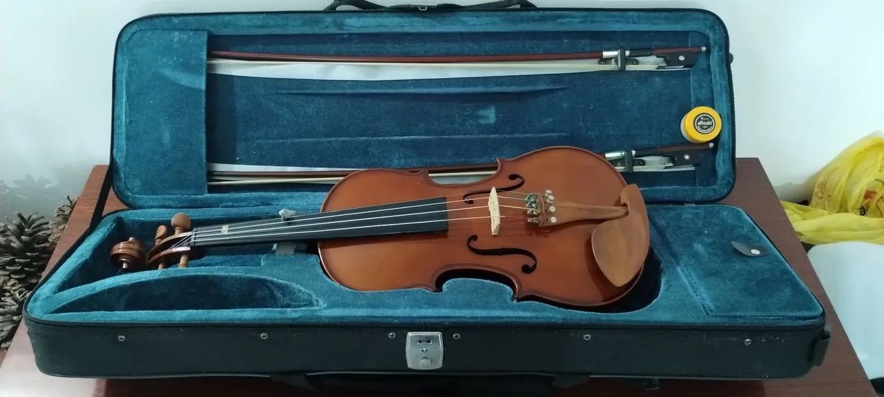 Violino Eagle - excelente estado 