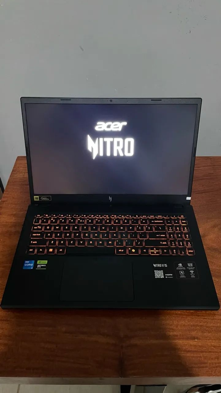 Notebook gamer Acer Nitro V15 RTX 5050 - Foto 2