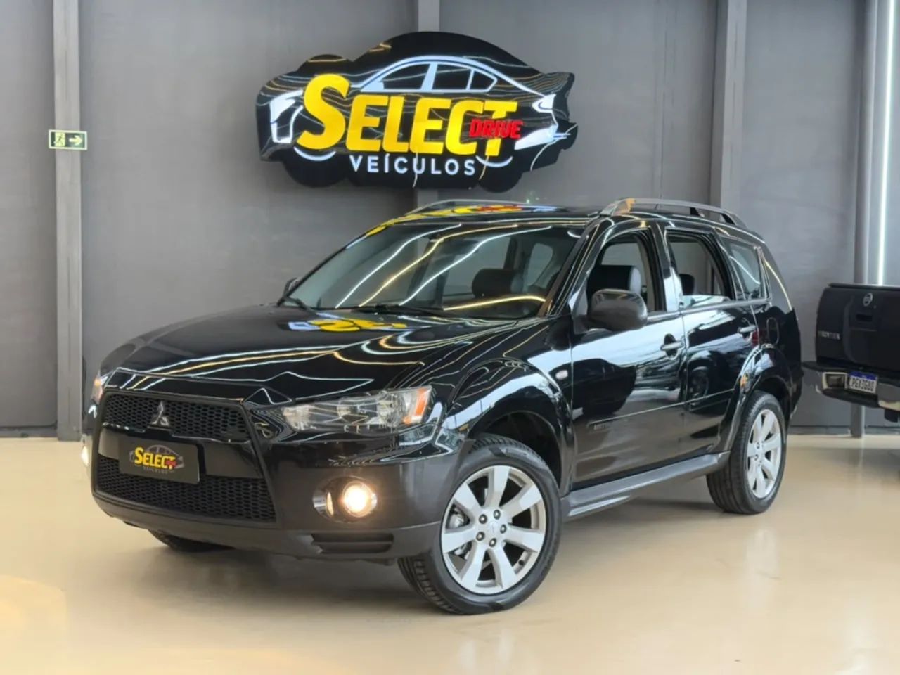 Mitsubishi Outlander 2013