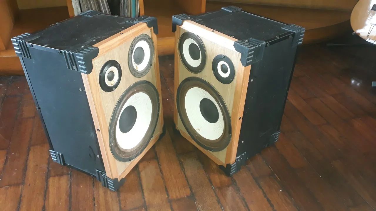 Caixa de som 10 polegadas 3 canais - Foto 2