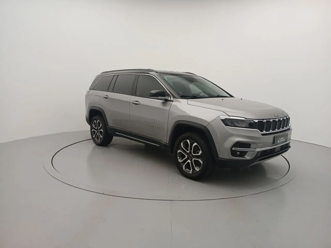 Jeep Commander Limited TD380 2.0 4x4 Die.Aut., foto 7 de 18