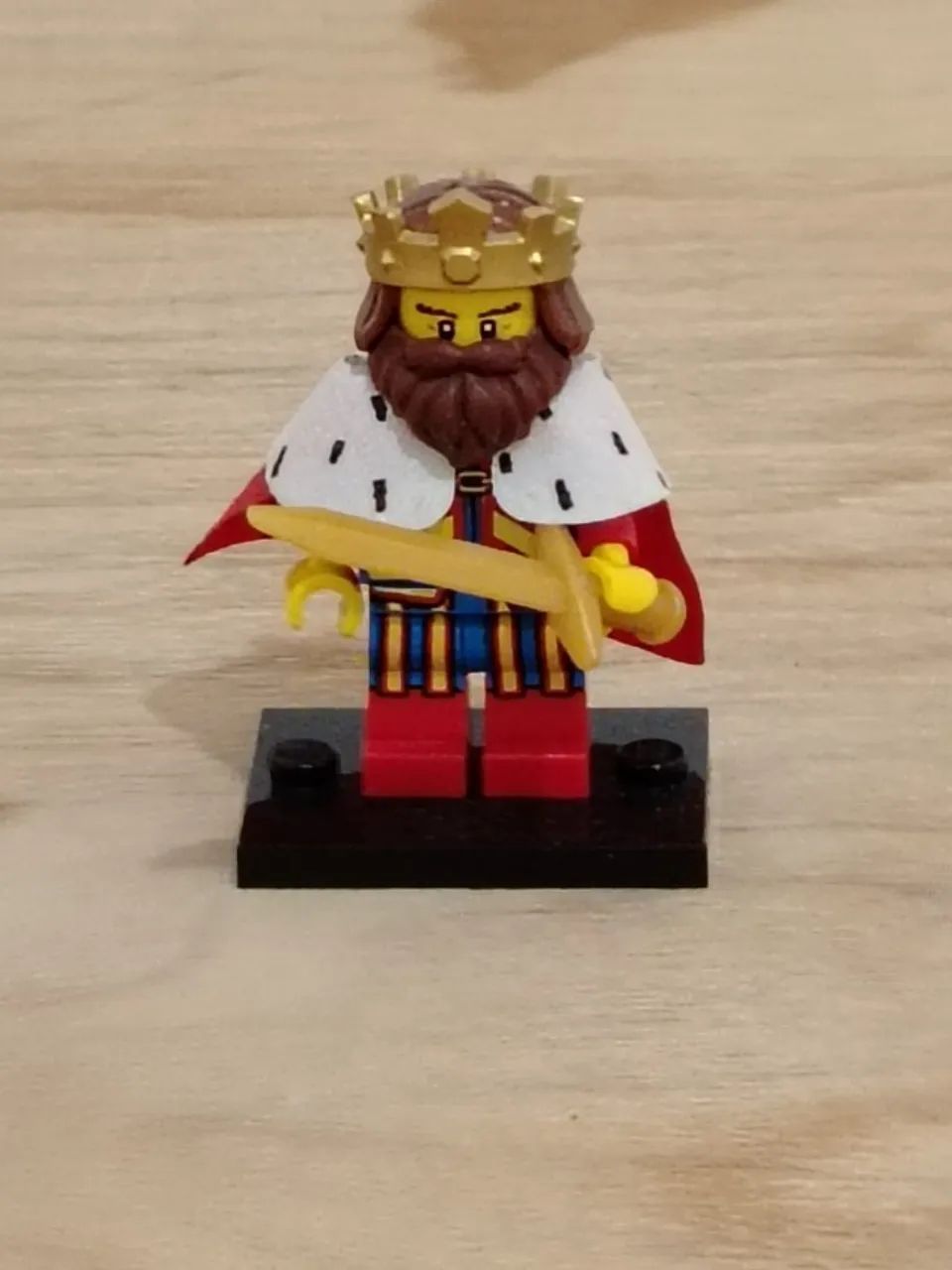 Lego minifigures series 13 Classic King
