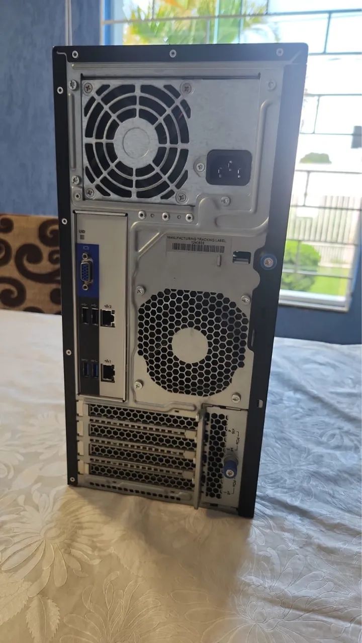 Servidor HPE ProLiant ML30 Gen9 Xeon 1TB Torre Pouco Uso - Foto 2