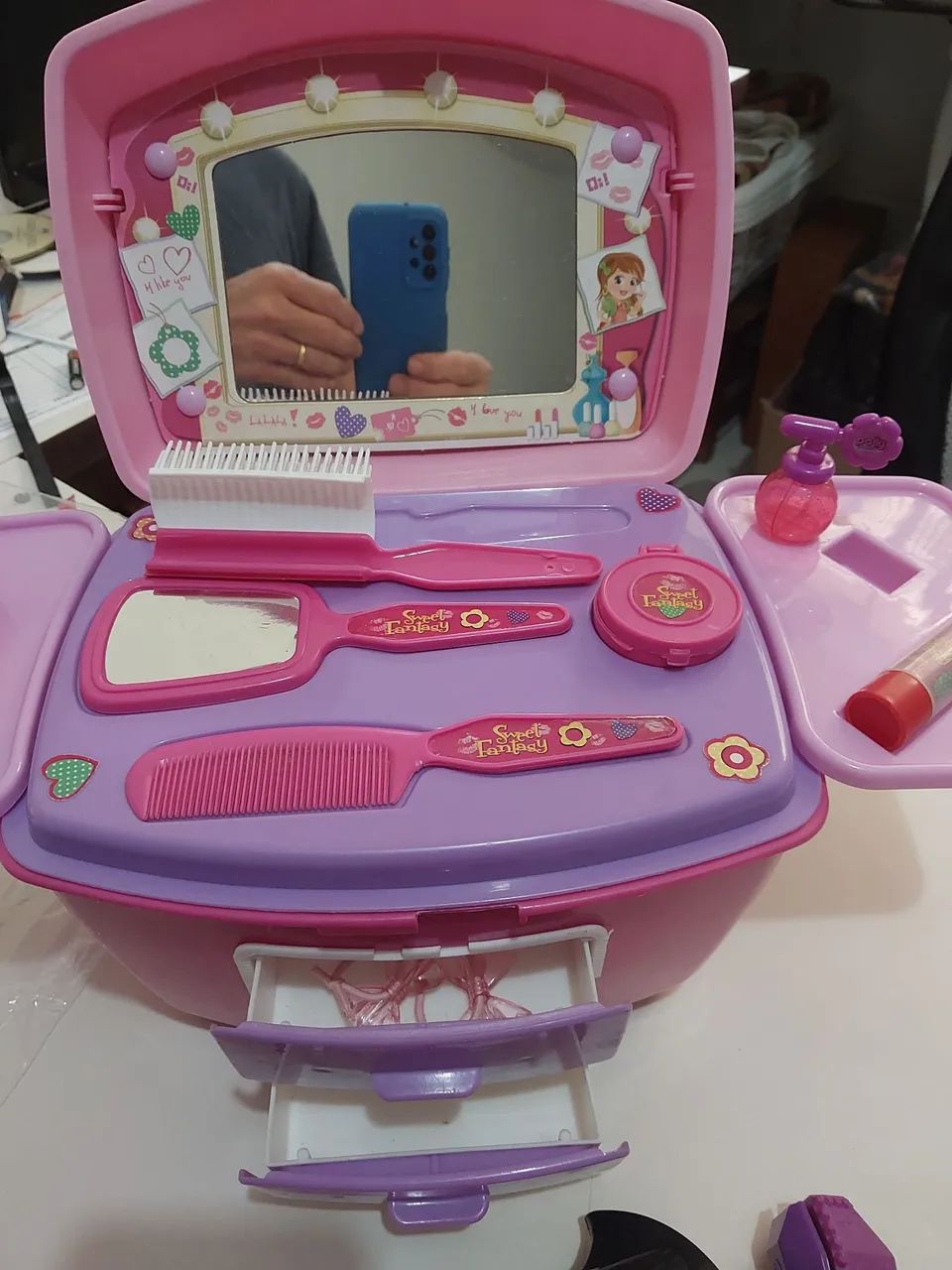 Brinquedo Infantil Penteadeira com acessórios  - Foto 4