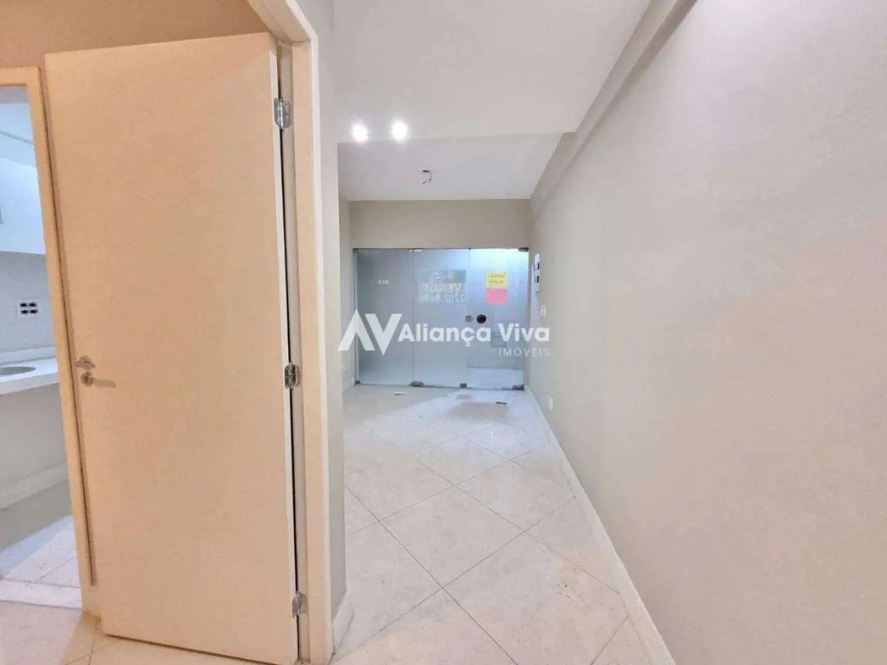 COMERCIAL NO CORAÇÃO DE COPACABANA - Foto 3