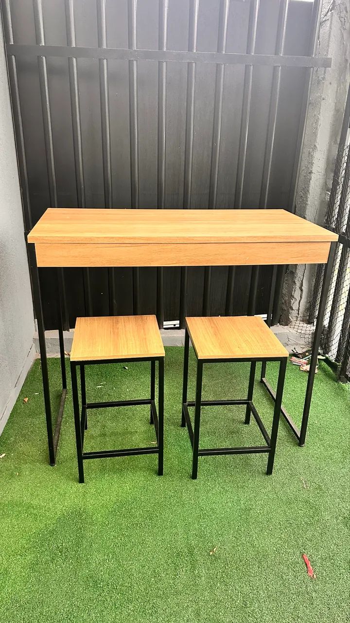 Mesa Bistrô com 2 Banquetas - Excelente estado - Foto 5
