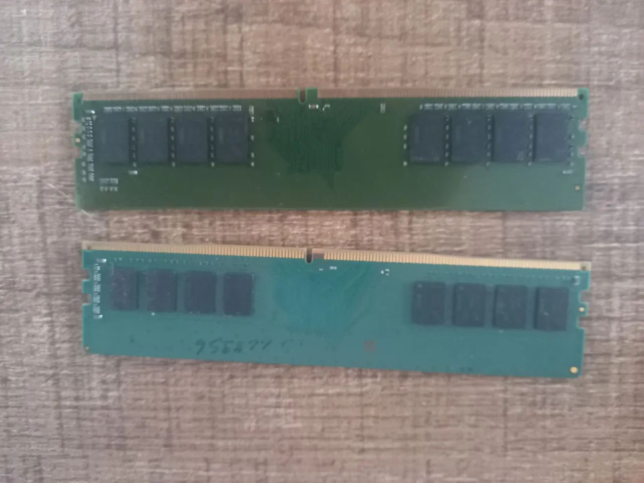 Memória RAM DDR4 2400mhz 4gb Cada Pente - Foto 2