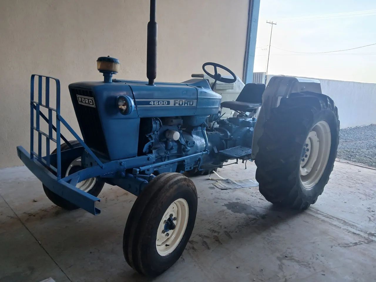 Trator Ford 4600