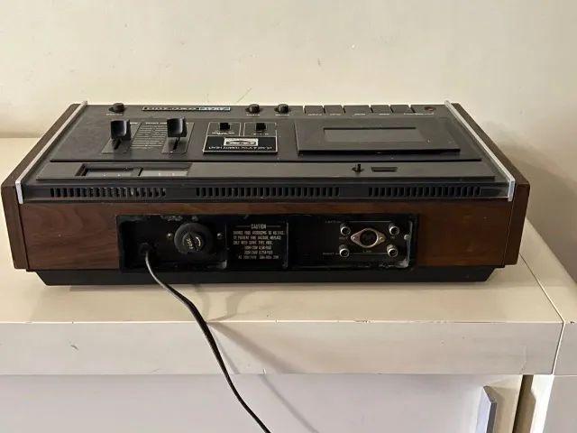 TAPEDECK AKAI GXC-40D STEREO CASSETE DECK - 1973 - 110-220