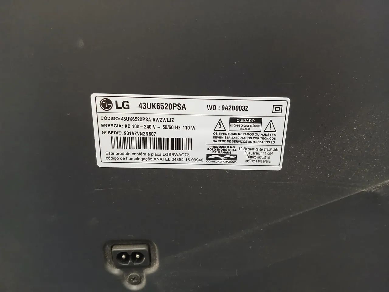 Smart TV LG 43" 43UK6520PSA Tela Quebrada - Foto 3