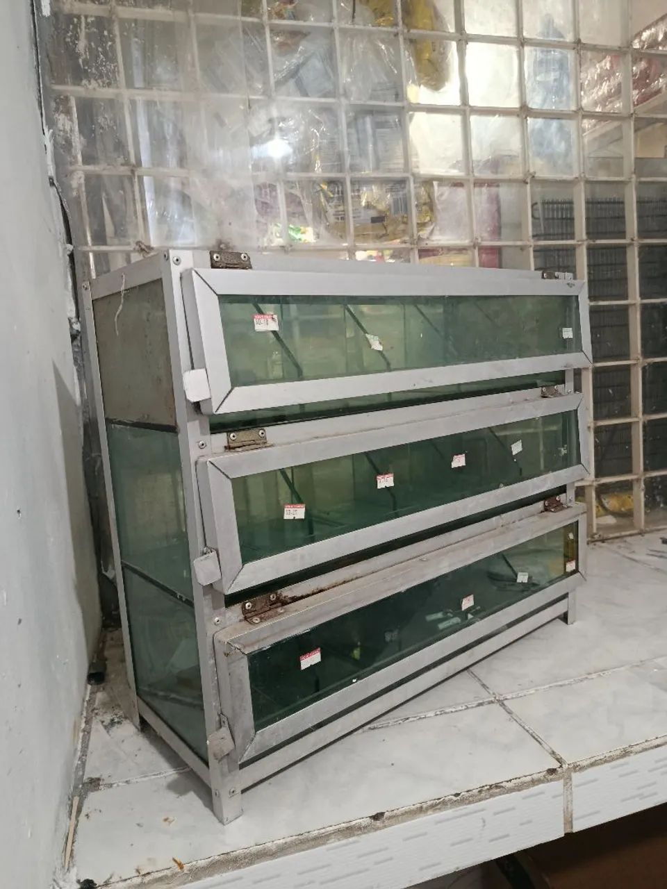 Bomboniere cabe 15kg de balas 150 - Foto 3