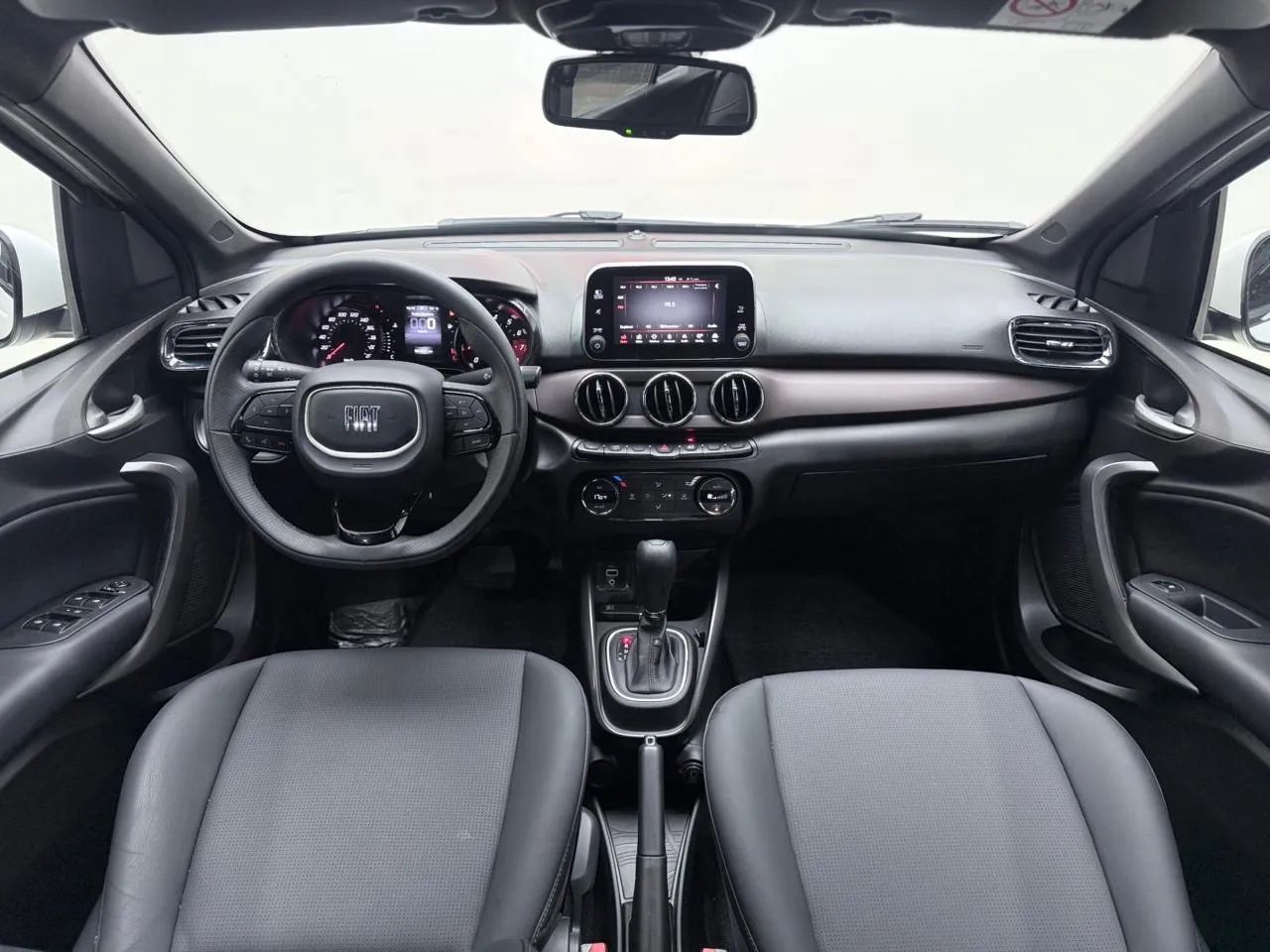 Fiat Cronos Precision 1.3 16V Flex Aut. 2025 - Foto 3