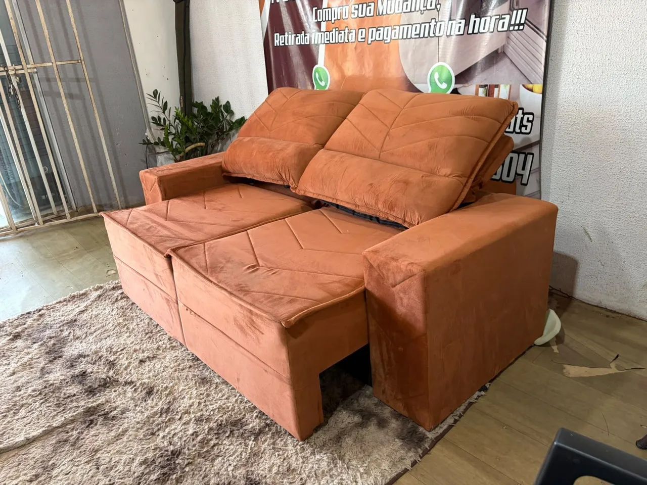 Sofa retrátil e reclinável de Suede NOVO ((ENTREGO GRATIS)) - Foto 5