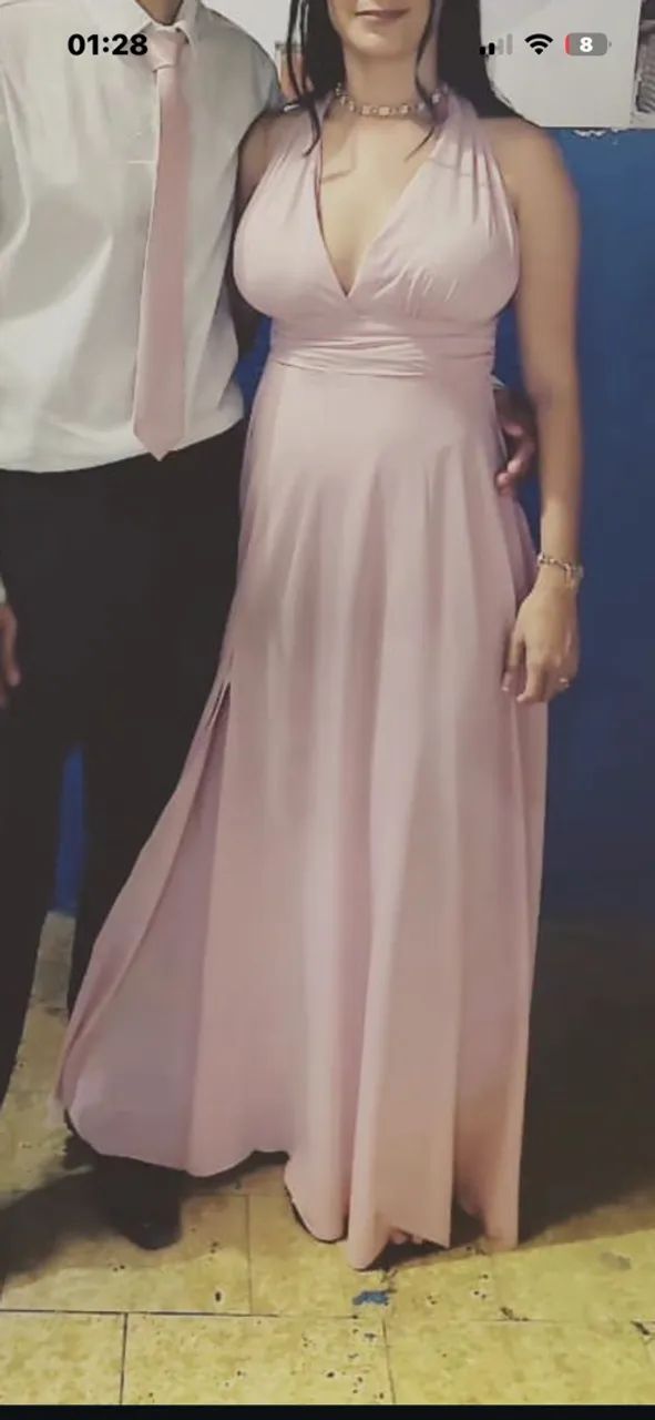 Vestido de madrinha rosa bebê 