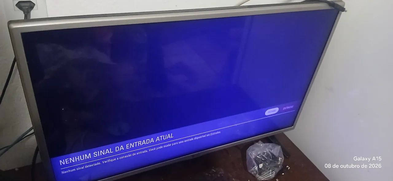 Tv 32 polegadas LG com Google Chromecast  - Foto 2