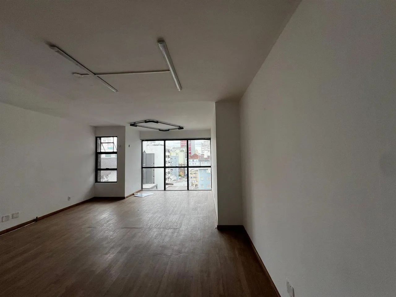 SALA COMERCIAL PARA VENDA NO CENTRO - Foto 3