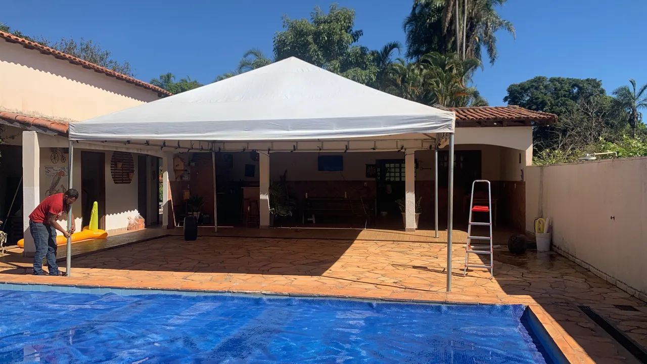 Vende se tenda 