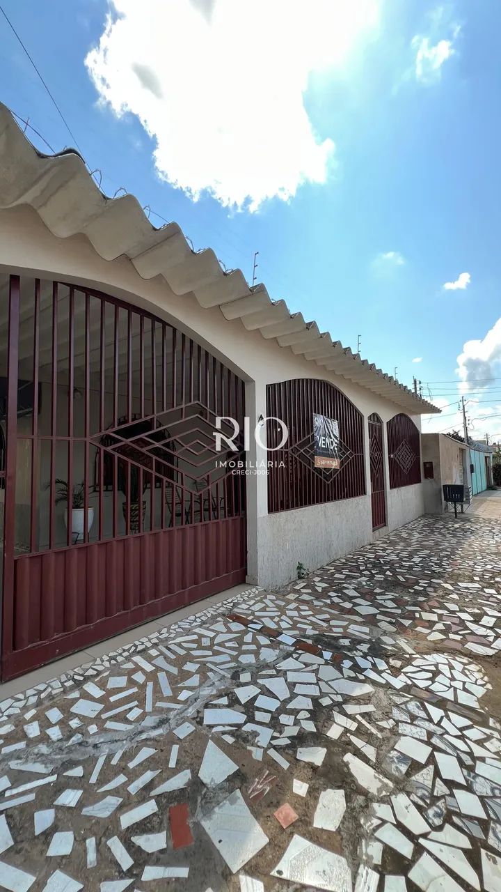 CASA À VENDA NO BOSQUE  DUAS RESIDÊNCIAS NO MESMO LOTE! - Foto 2