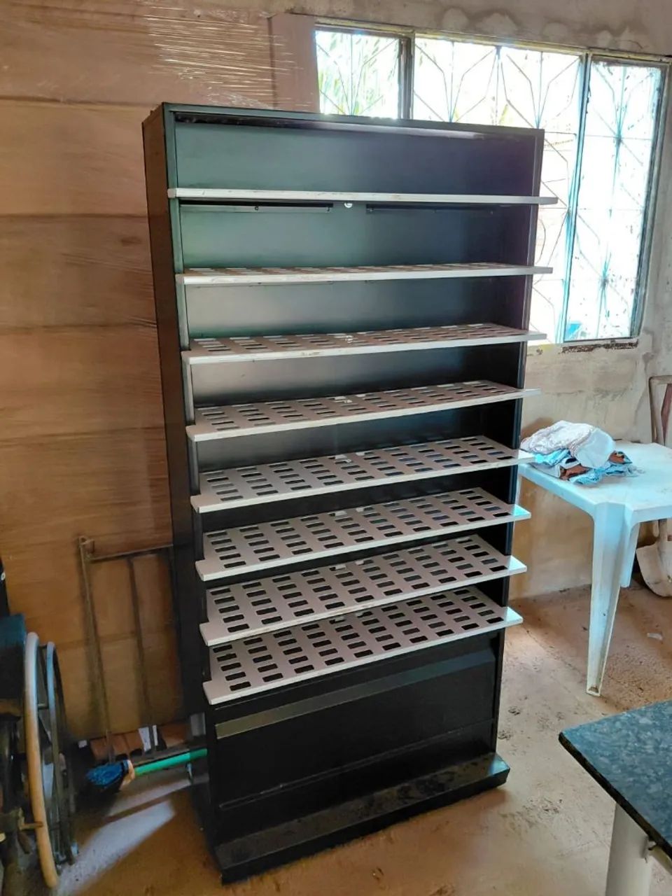 Prateleira e telhas de barro não entrego apenas venda  - Foto 2
