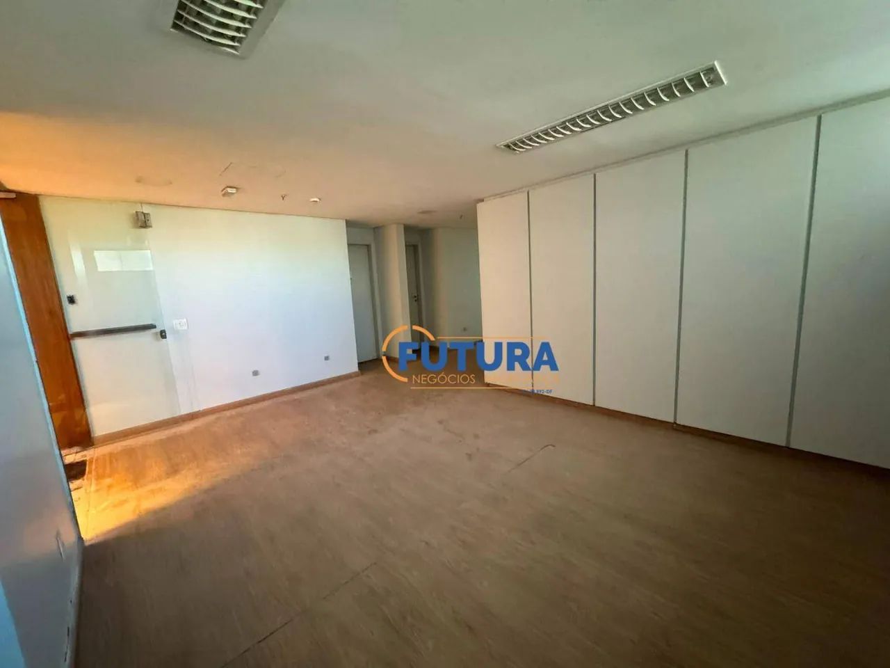 Sala comercial com 638 m² Ed. Varig - Asa Norte - Brasília/DF - Foto 3
