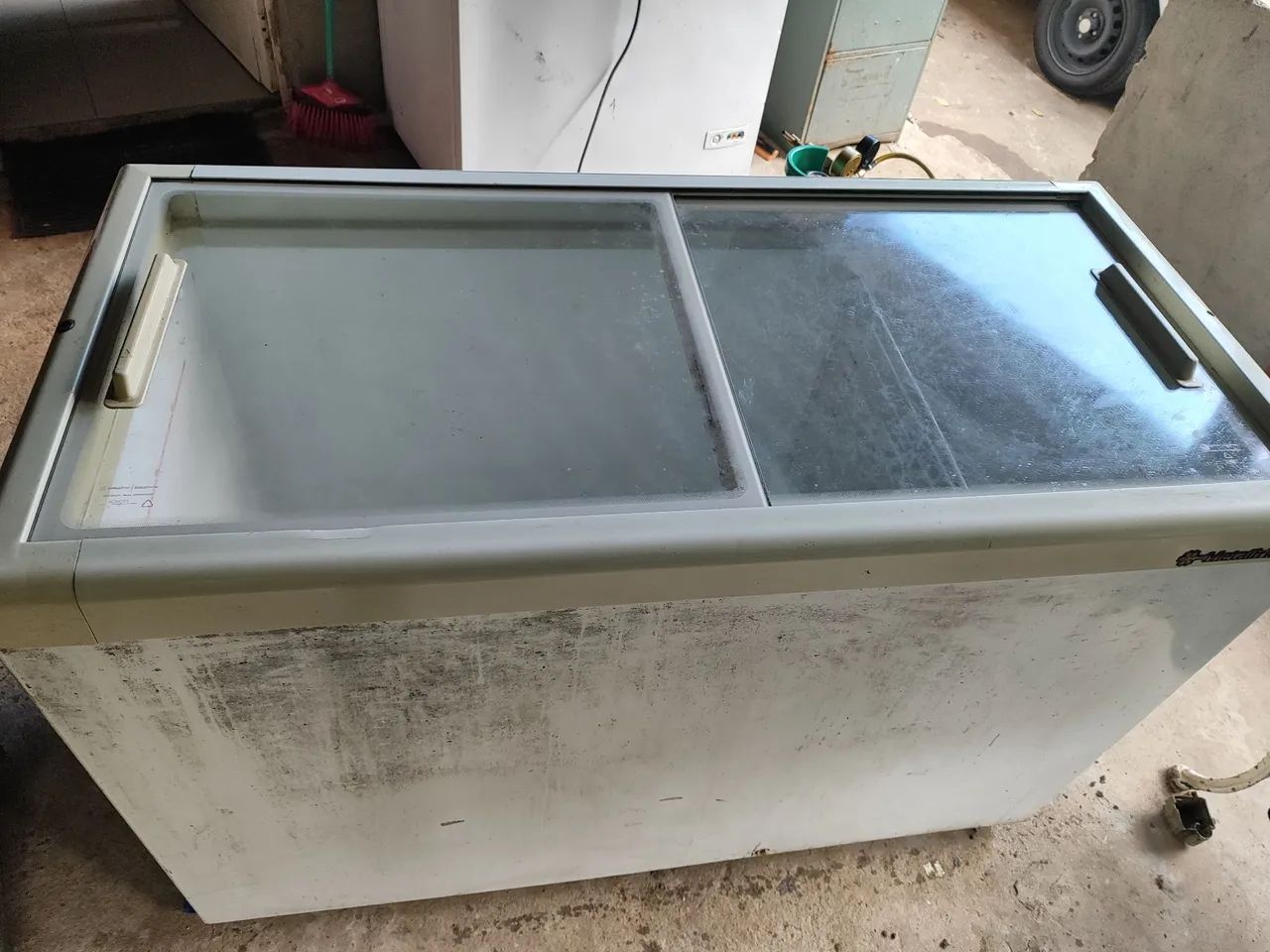 Freezer metalfrio 