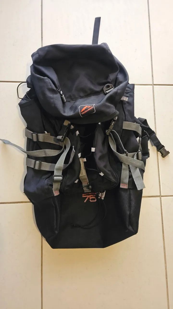 Mochila Montanha 75 Trilhas e Rumos (75 litros) - Foto 2