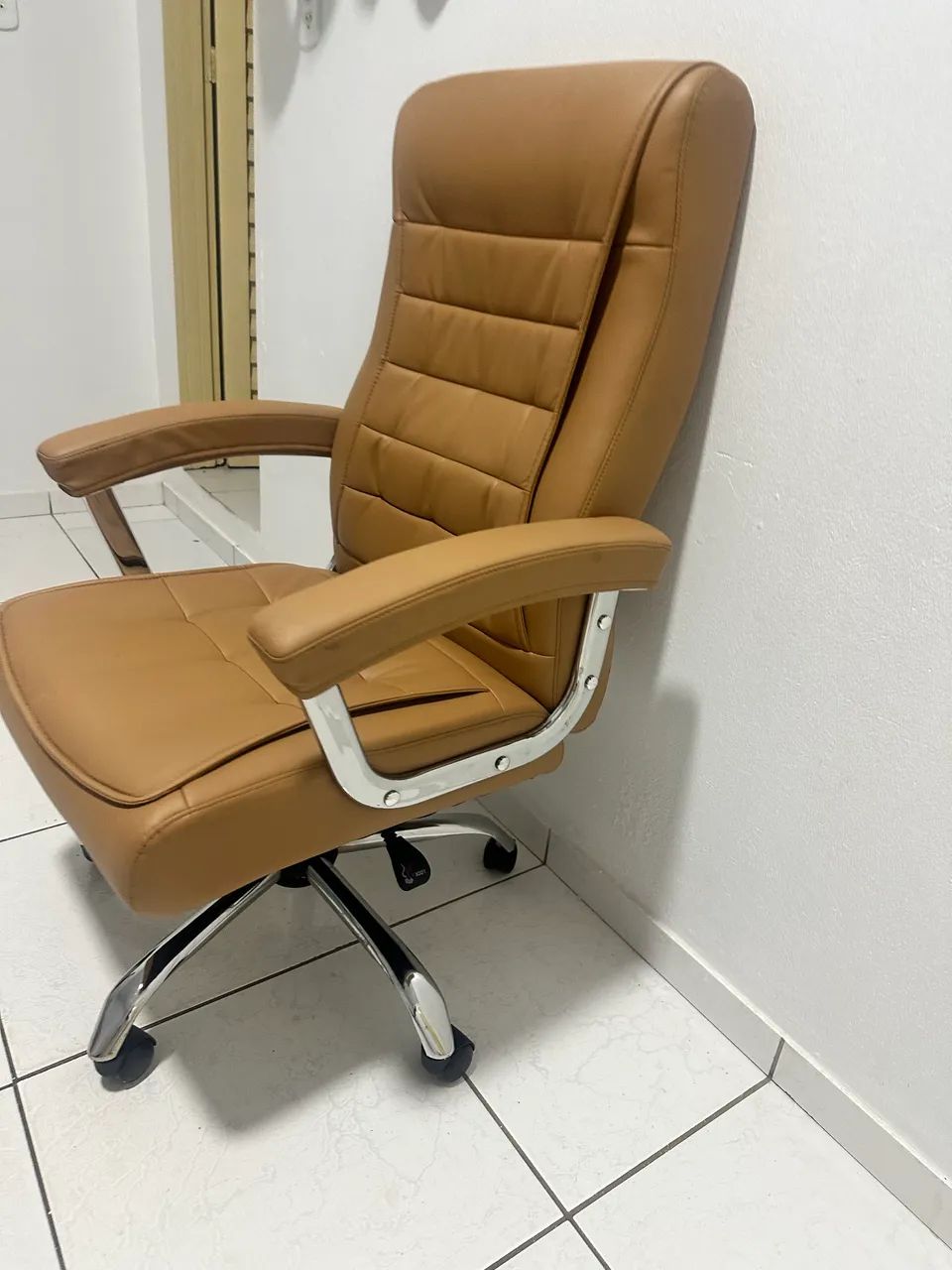 Cadeira dês escritório  - Foto 2
