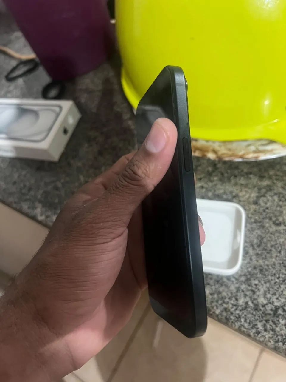 Vendo iPhone 15 256 GB - Foto 4