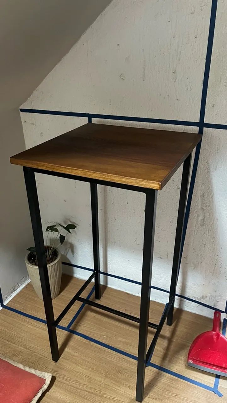 Mesa Bistrô Alta com 2 Cadeiras - Estilo Industrial - Foto 4