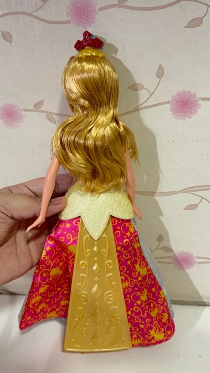 Barbie- boneca bela adormecida  - Foto 2